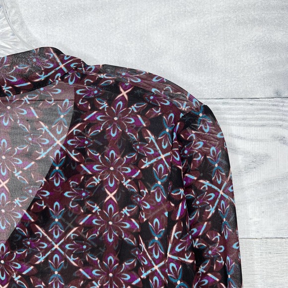 1. State Patterned Blouse - Picture 6 of 8